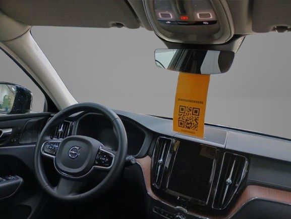 Volvo XC60 Ultimate Dark*LuftFW*21Zoll*Massage*Standh*