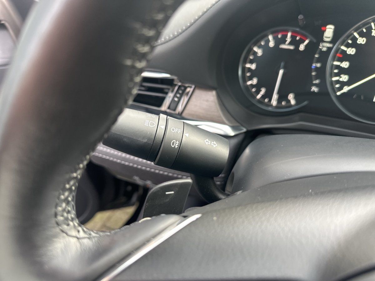 Mazda 6 2.5L SKYACTIV G 194 6AT FWD TAKUMI SUNR