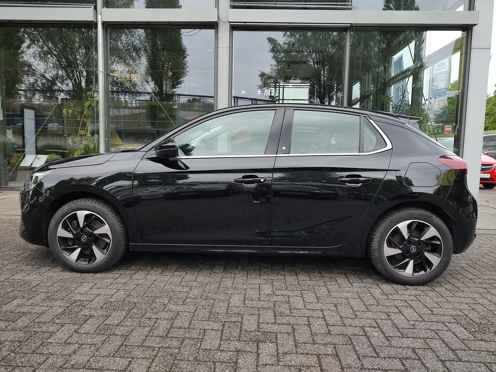 Opel Corsa F e Elegance - Samsaru's Car Outlet