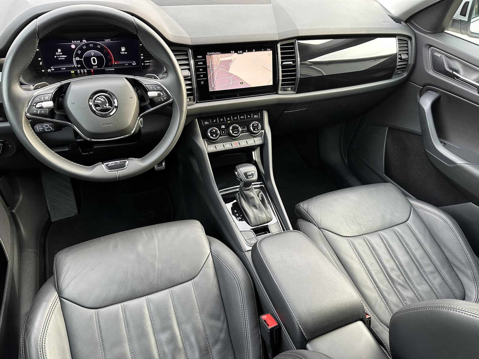 Skoda Kodiaq 2.0 TDI DSG 4x4 L&K NAV+LED+AHK+360°+SHZ