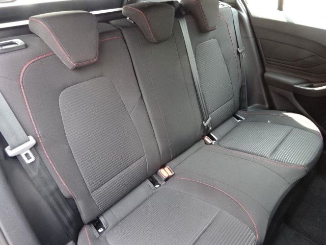 Ford Focus ST-Line Kombi 1.5L EcoBlu AHK B&O ErgoSitz
