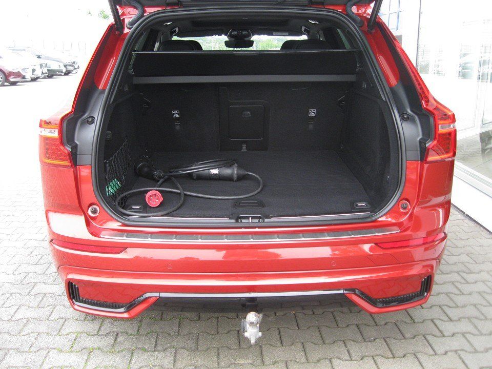 Volvo XC60 T6 Recharge R-Design Volvo XC60 T6 Recharge
