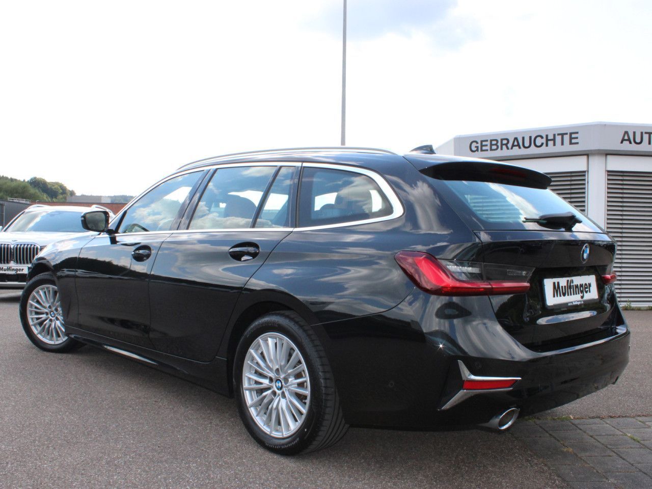BMW 320d T - Samsaru's Car Outlet