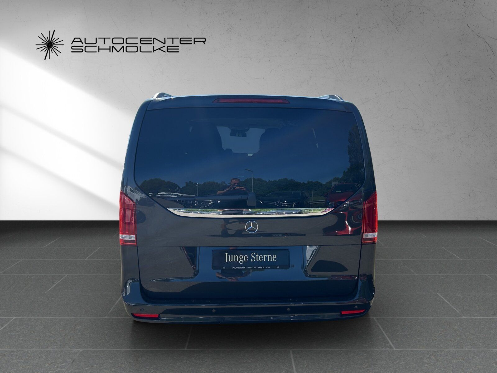 Mercedes-Benz V 220 d EDITION LANG - Samsaru's Car Outlet