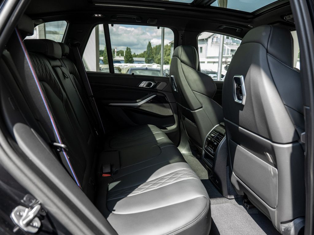 BMW X5 xDrive50e M-Sport Pro FACEL. 360° PANO LED