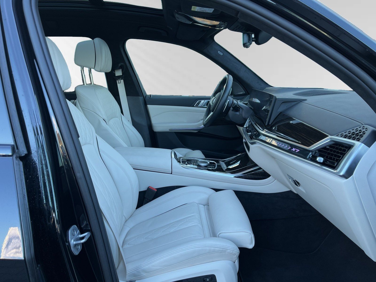 BMW X7 xDrive40d Inkl. € 1.190 Zubehörbonus* M Sport