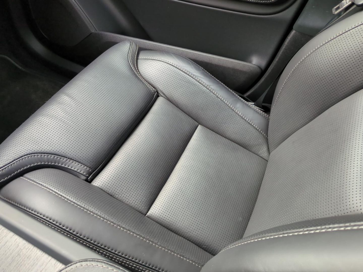 Volvo XC90 T8 Recharge Ultimate Dark *Vollausstattung*