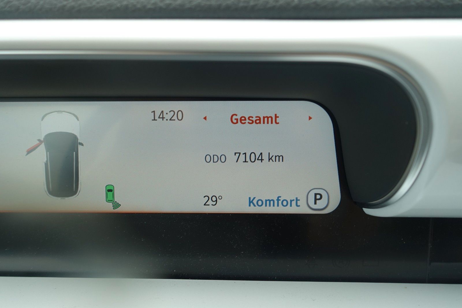 Smart #1 Pulse 271kW 66kWh EXP € 24990.--