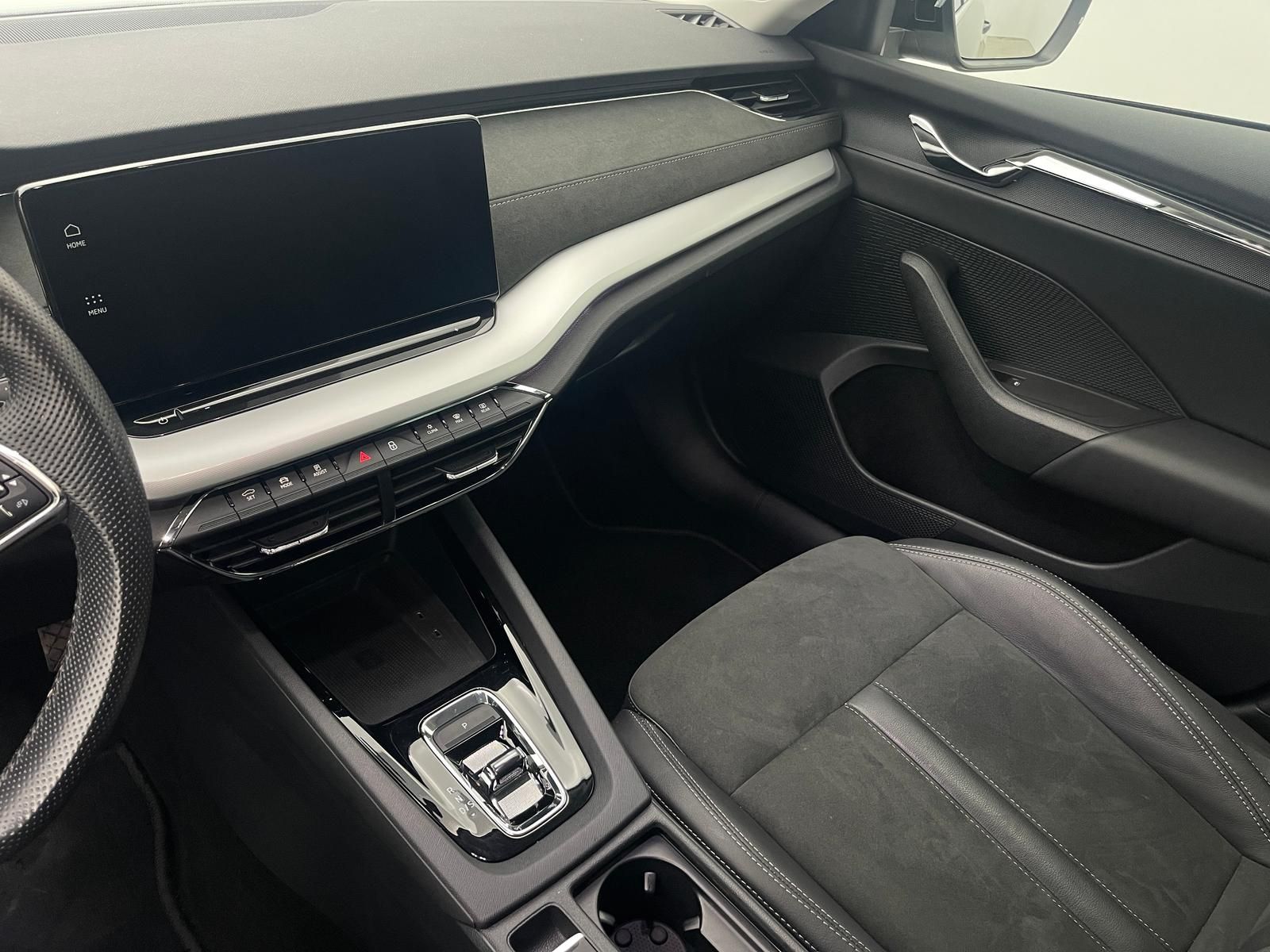 Skoda Octavia Style iV *HuD*MATRIX*KAM*ACC*KESSY*MEM*