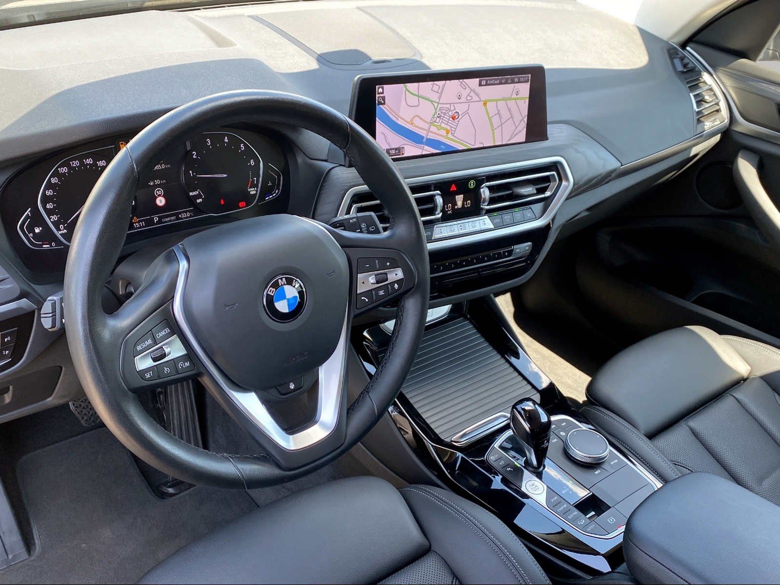 BMW X3 xDrive20i - Samsaru's Car Outlet