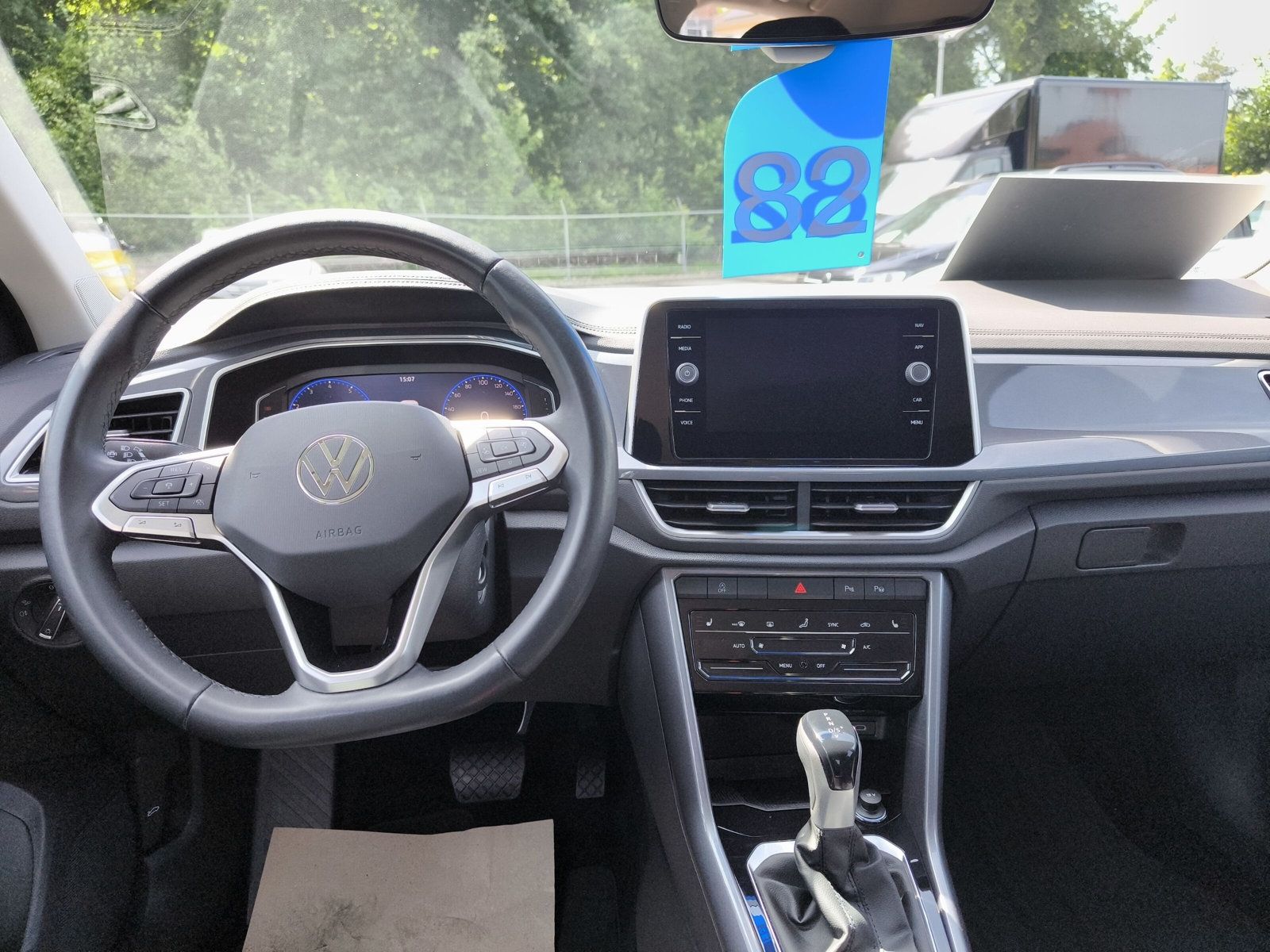 Volkswagen T-ROC Style TSi DSG - Samsaru's Car Outlet