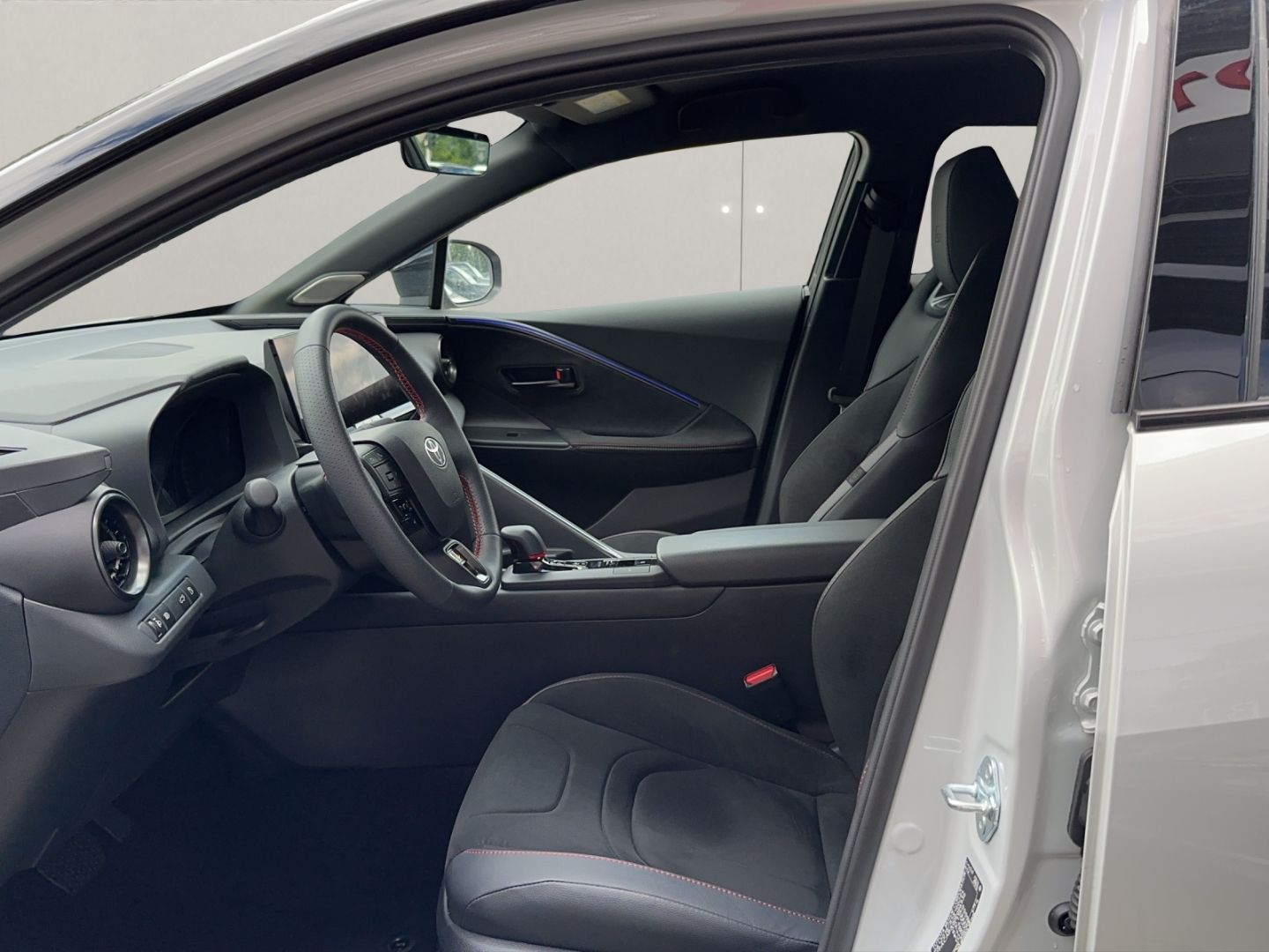 Toyota C-HR 2.0 Hybrid GR Sport 19'' + Ambiente + JBL +