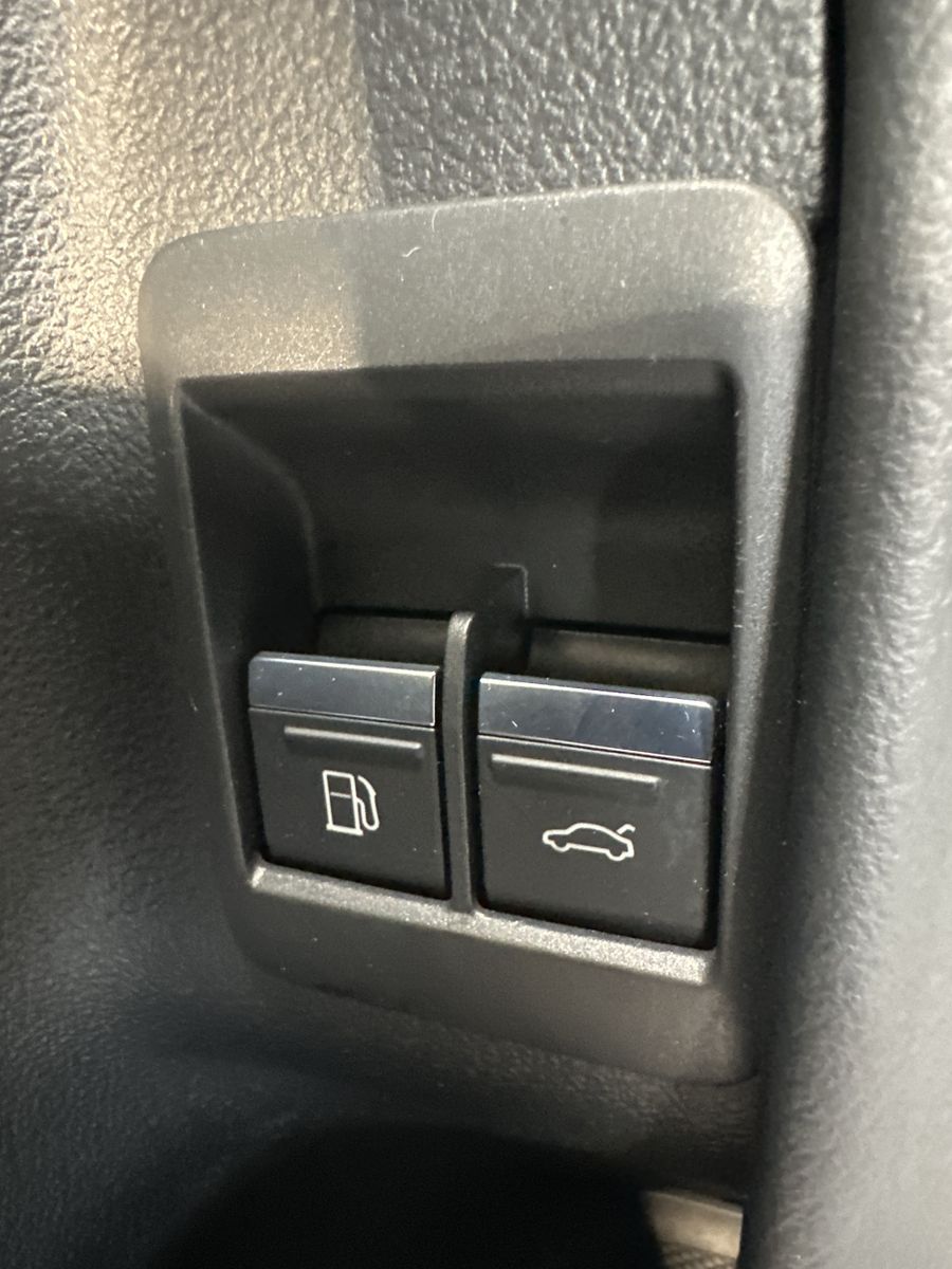 Audi A6 Avant 55 TFSI e Qu S-Line NAV+MATRIX+AHK+20ZO