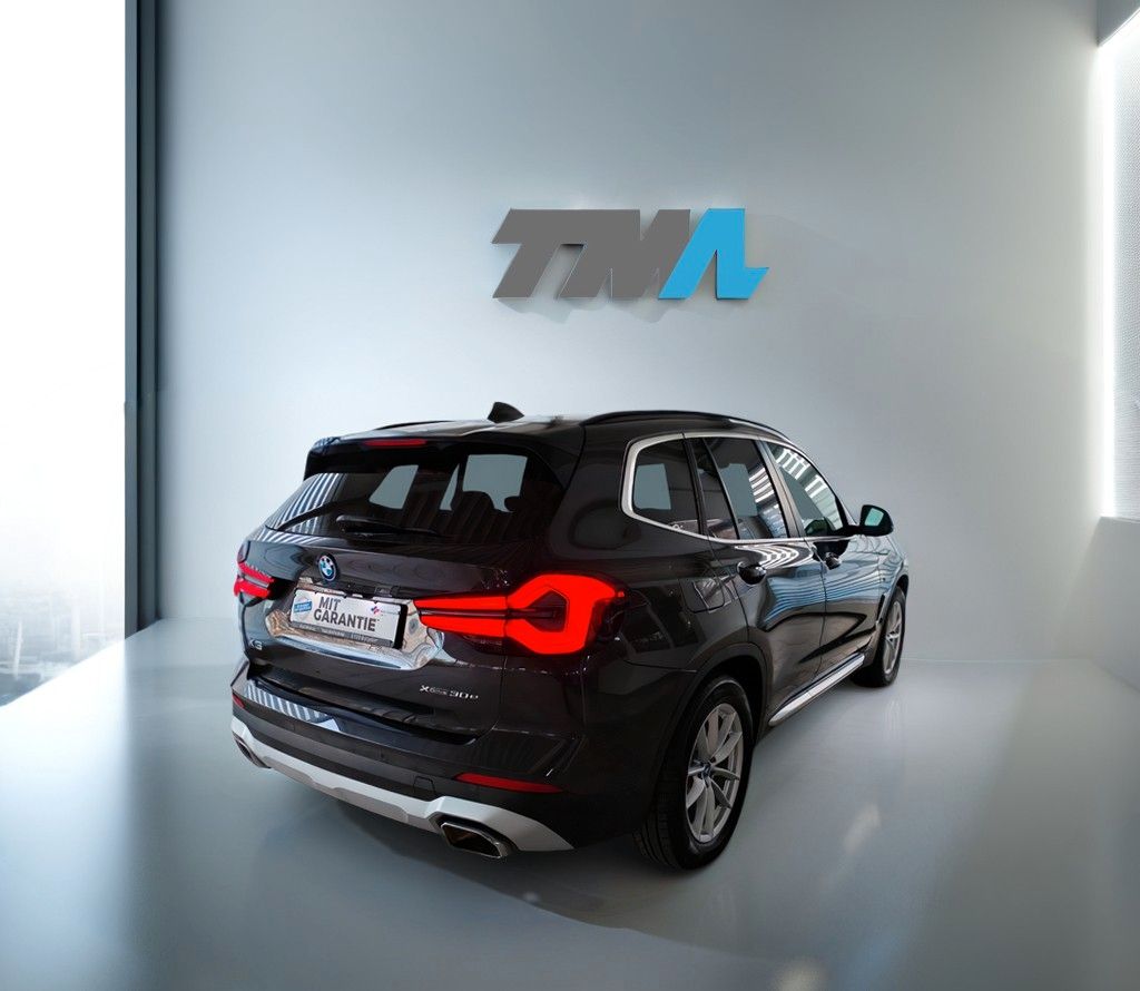BMW X3 xDrive 30e PANO M-Dachhimm. Sonnenrollo