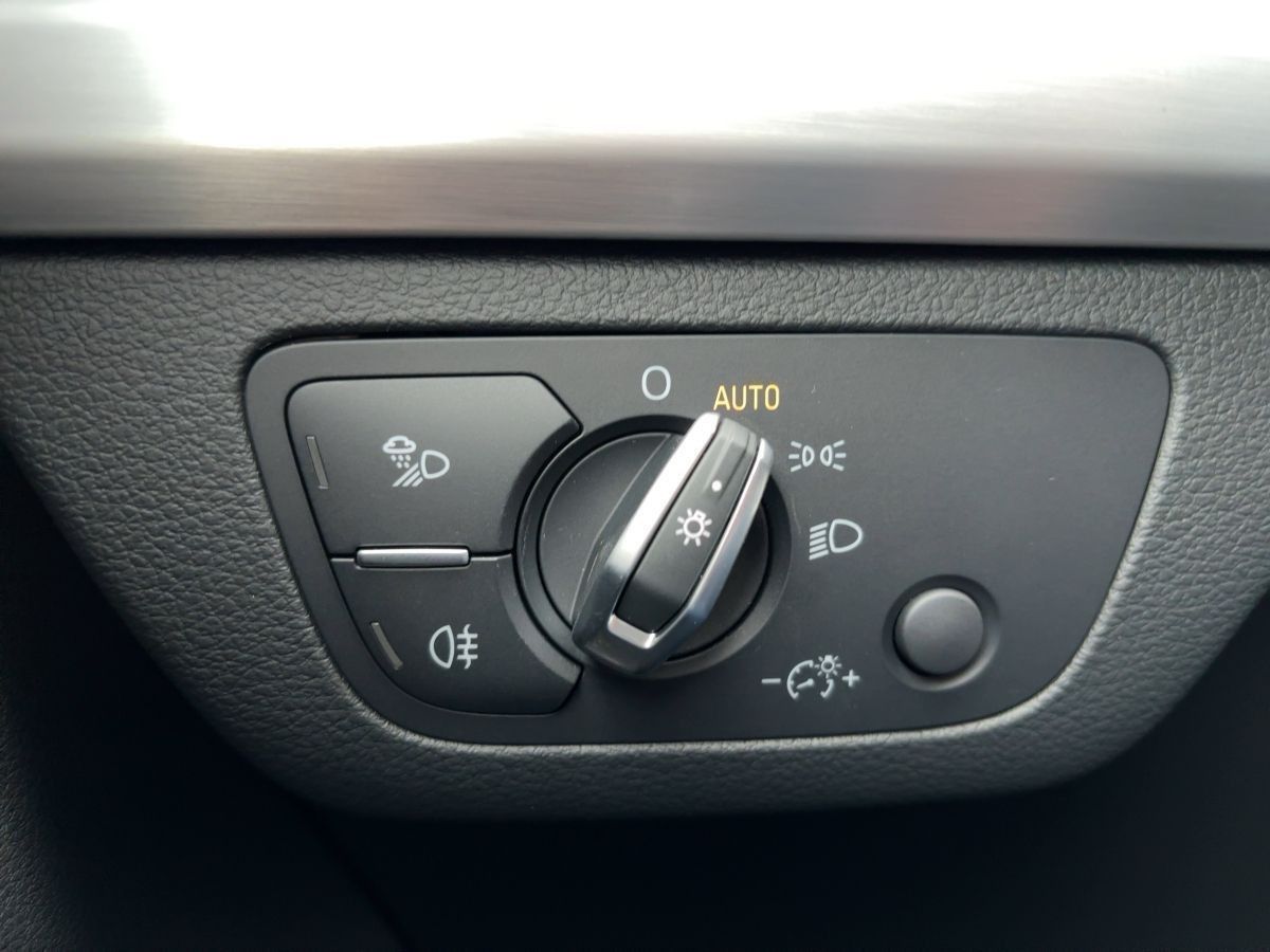 Audi Q5 40 TDI Q. S-Line AHZV Kamera LED Navi
