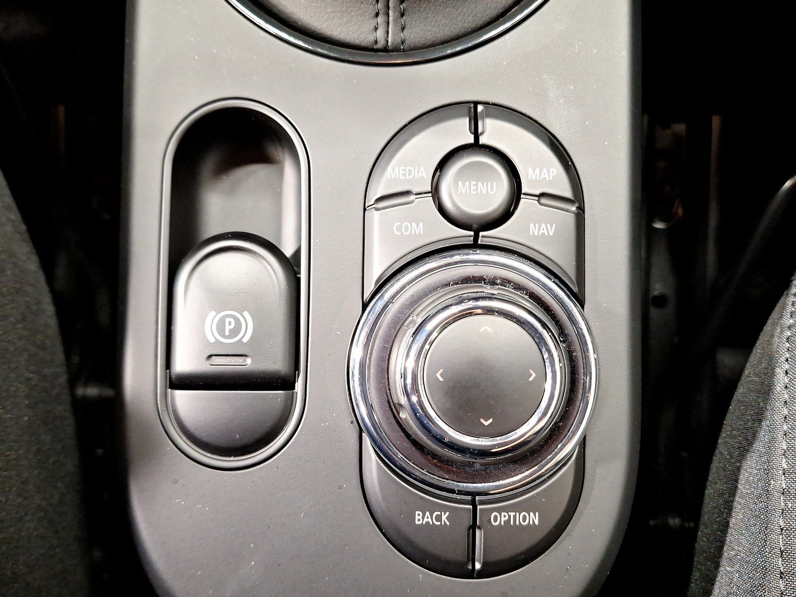 MINI Cooper SE - Samsaru's Car Outlet