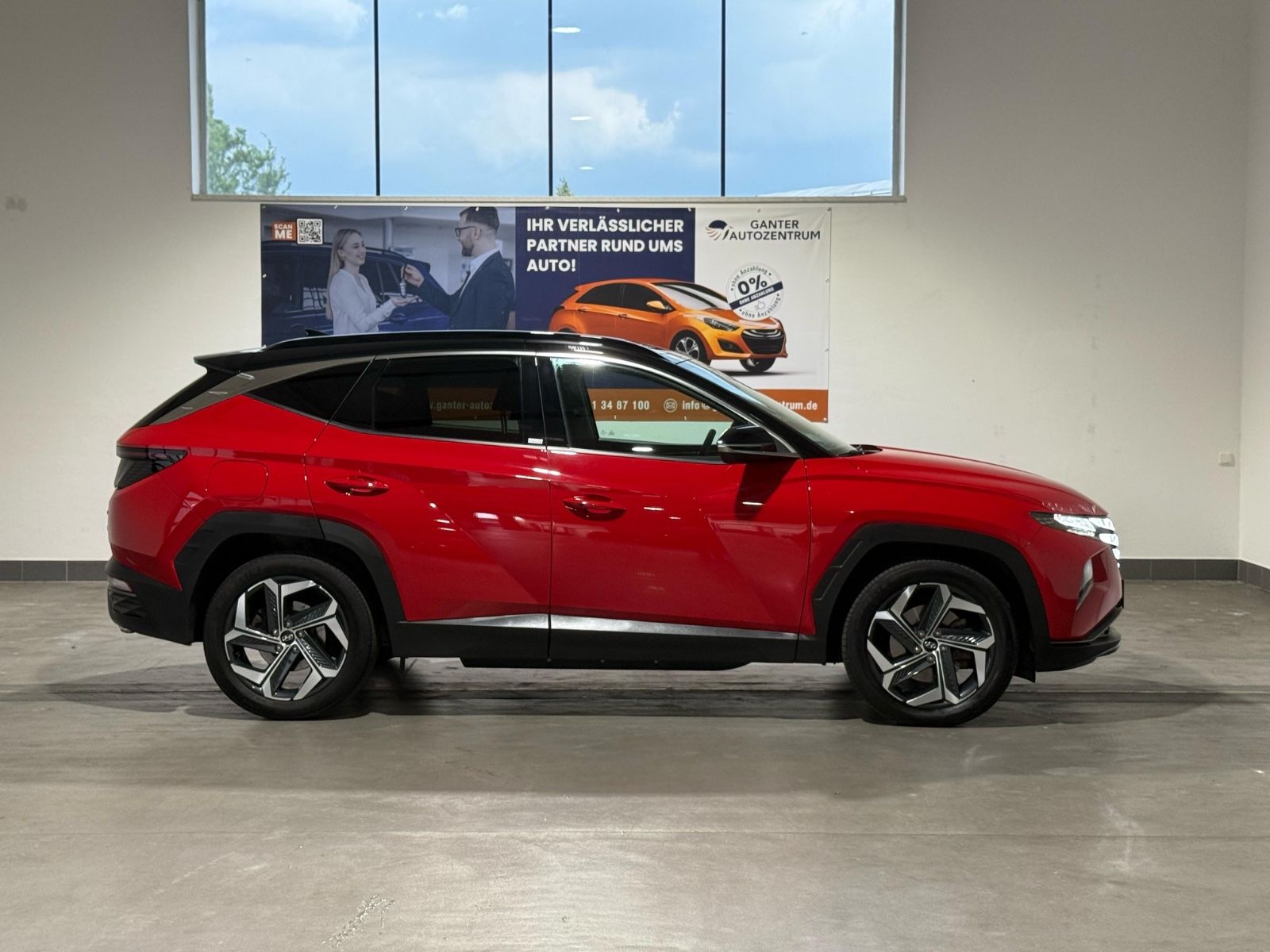 Hyundai Tucson 1.6 T-GDI Plug-In Hybrid 4WD - Samsaru's Car Outlet