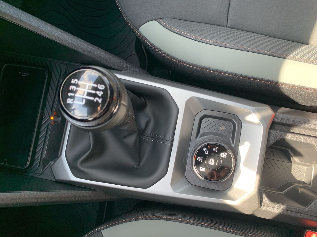 Dacia Duster TCe 130 4x4 Extreme - Samsaru's Car Outlet