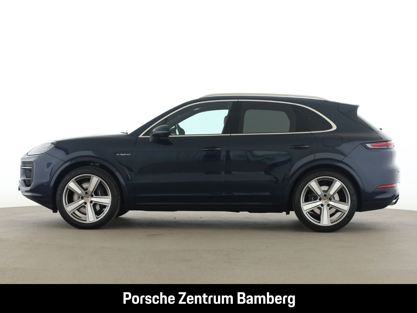 Porsche Cayenne E-Hybrid/ 22 Zoll/ Massage/ AHK/ ACC uvm