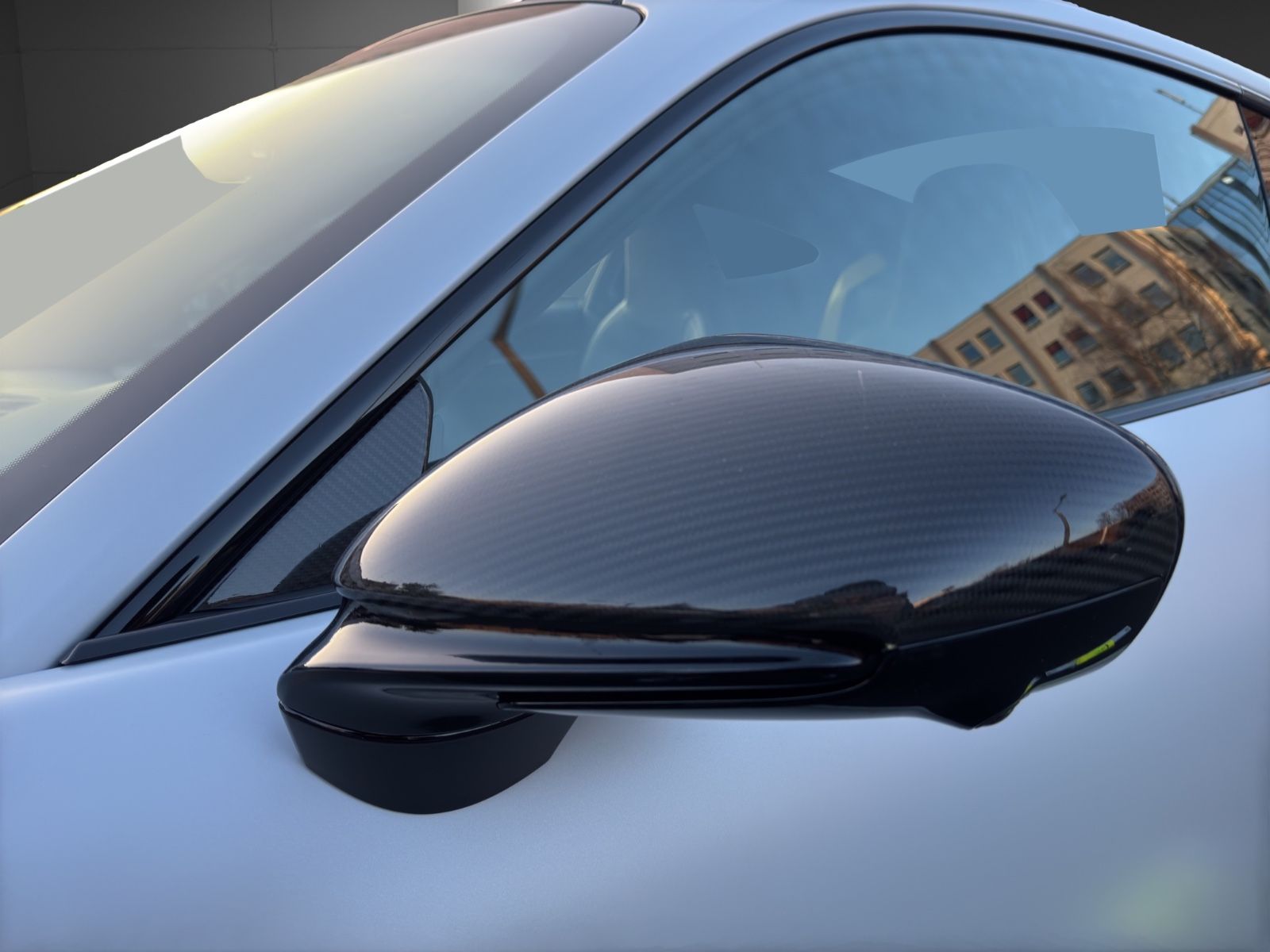 Porsche 911 Turbo S - Samsaru's Car Outlet