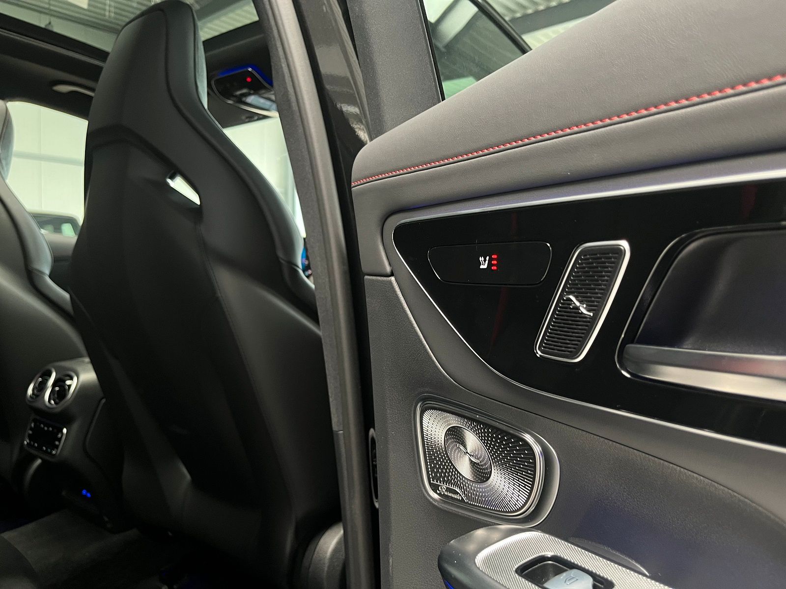 Mercedes-Benz GLC 43 AMG 4M Premium Plus - Samsaru's Car Outlet
