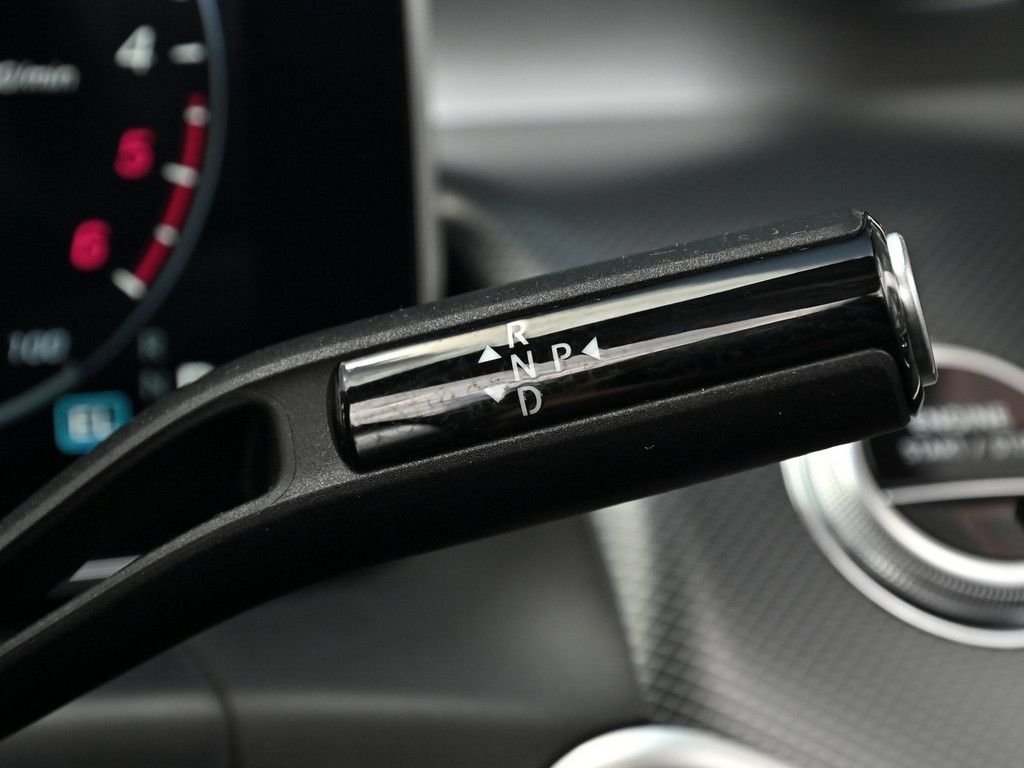 Mercedes-Benz GLC 300 de 4M Avantgarde Advanced Plus - Samsaru's Car Outlet