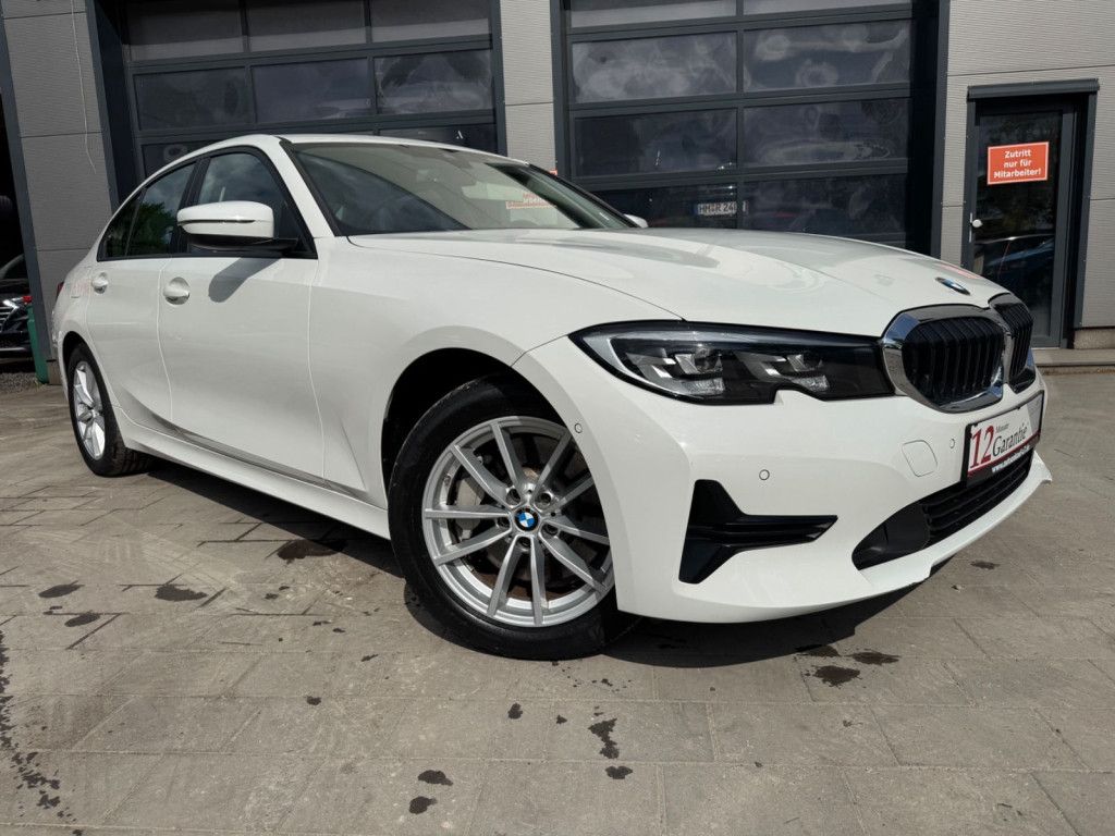 BMW 330e Aut. Advantage - Samsaru's Car Outlet
