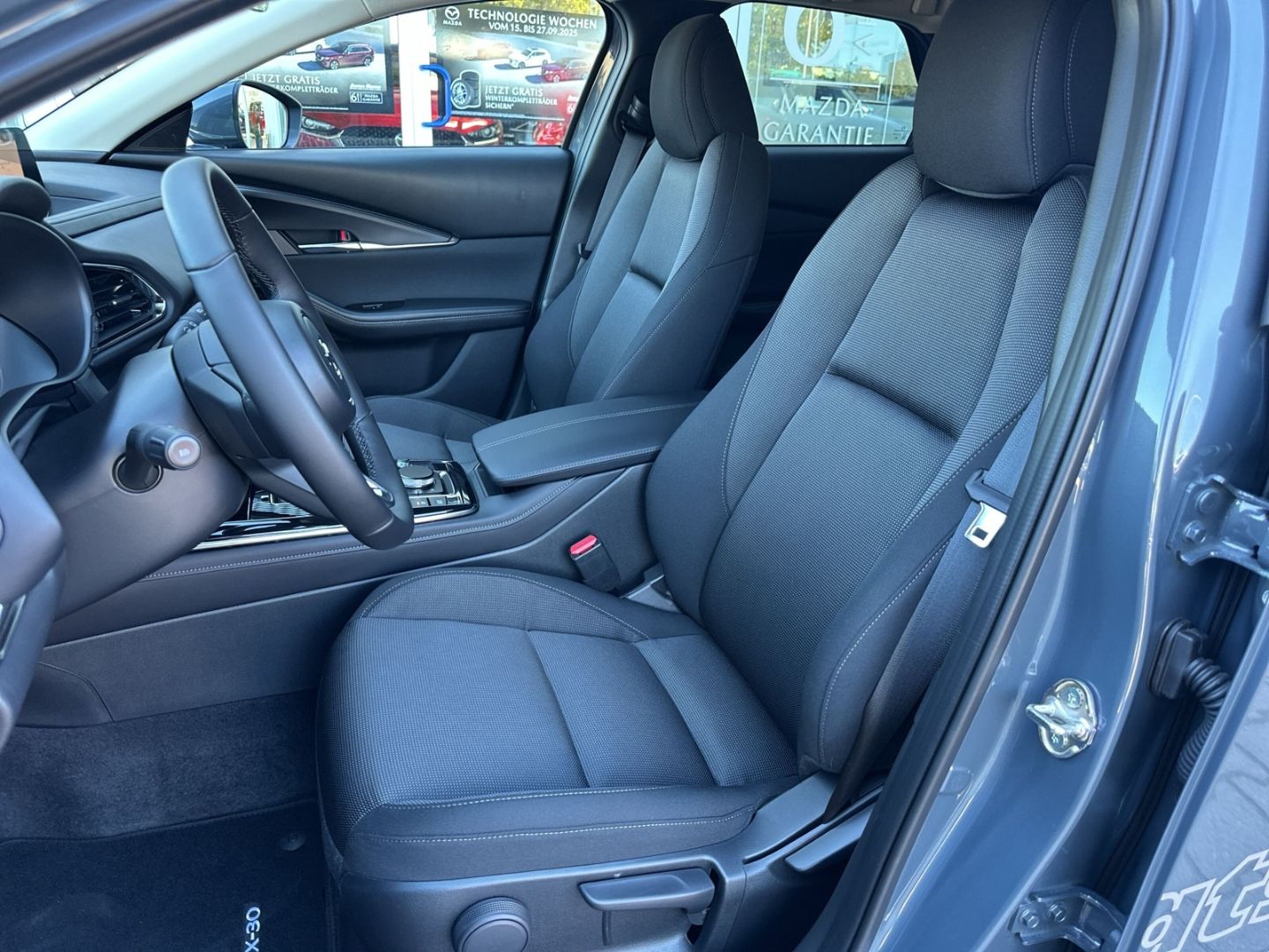 Mazda CX-30 Centre-Line 2WD 2.5 e-SKYACTIV-G 140 HUD N