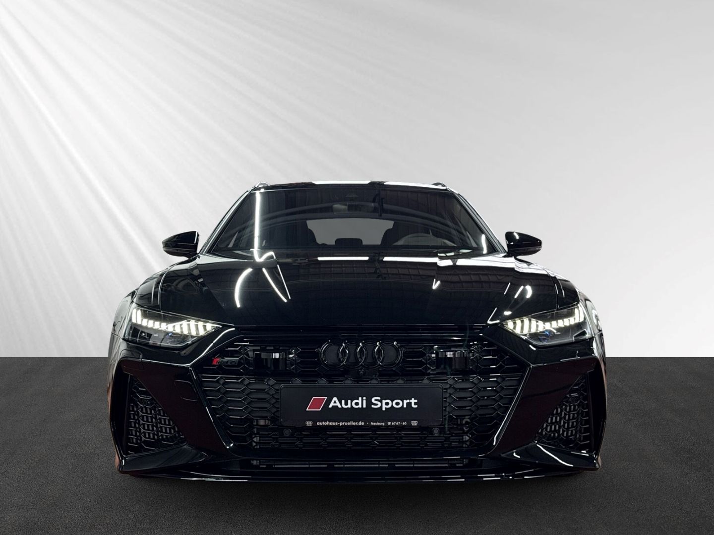 Audi RS6 Avant qu tiptro 360°+AHK+Keramik+Pano+Sthz