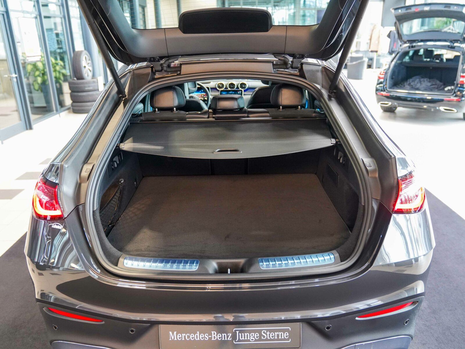 Mercedes-Benz GLC 300 d 4M Coupé AMG Line - Samsaru's Car Outlet