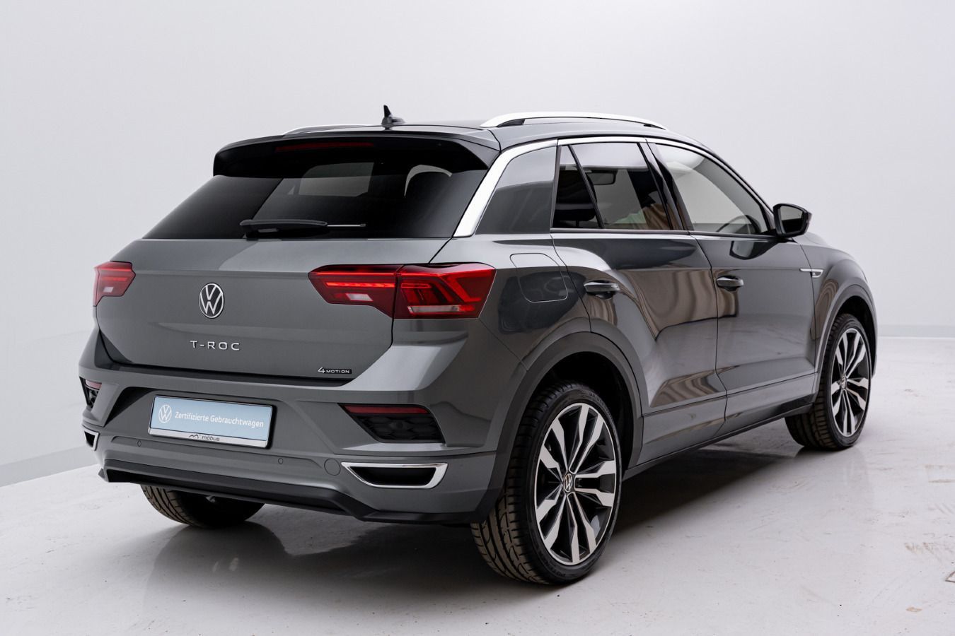 Volkswagen T-Roc 2.0 TSI DSG SPORT 4x4 - Samsaru's Car Outlet