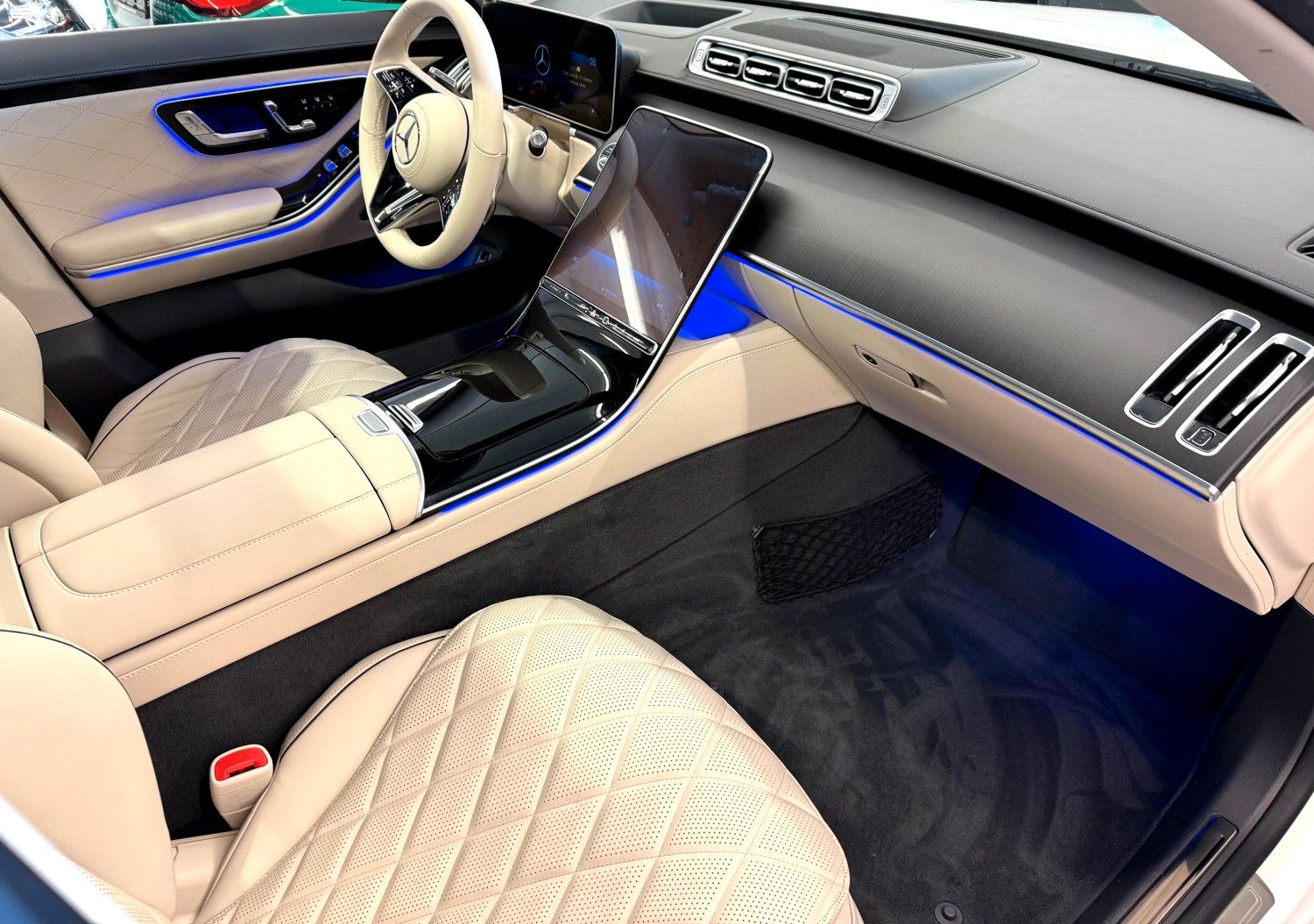 Mercedes-Benz S 350 d 4Matic Lang Designo - Samsaru's Car Outlet