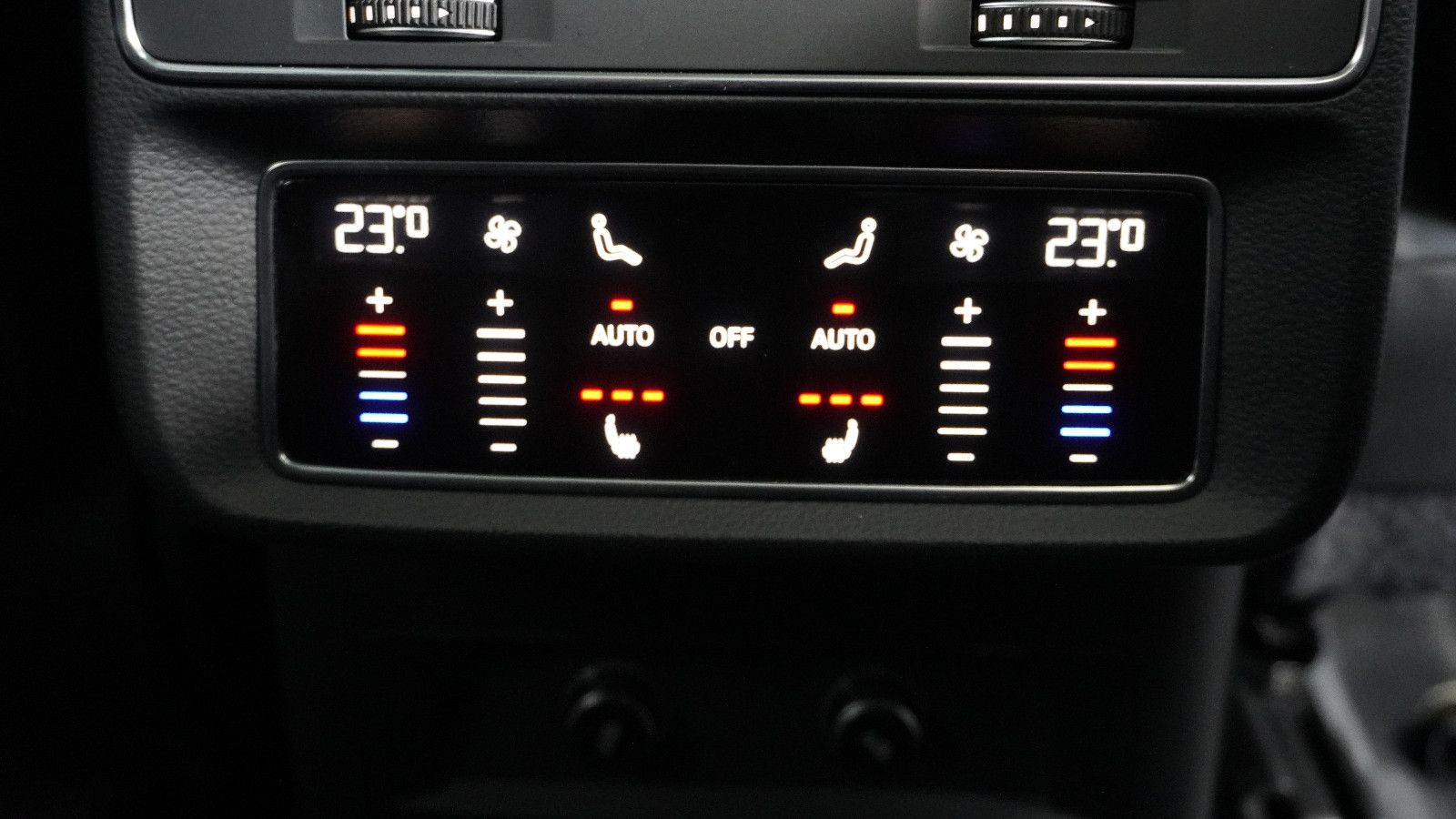 Audi Q7 50 TDI  S line*AHK*B&O*PANO*STHZ*7 SITZER*22