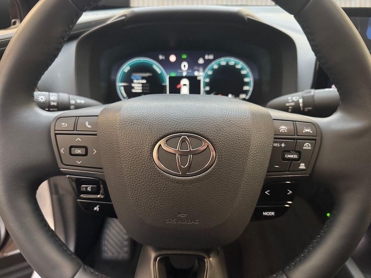 Toyota C-HR 1.8 Hybrid Team D + Technik-Paket el.Heckkl