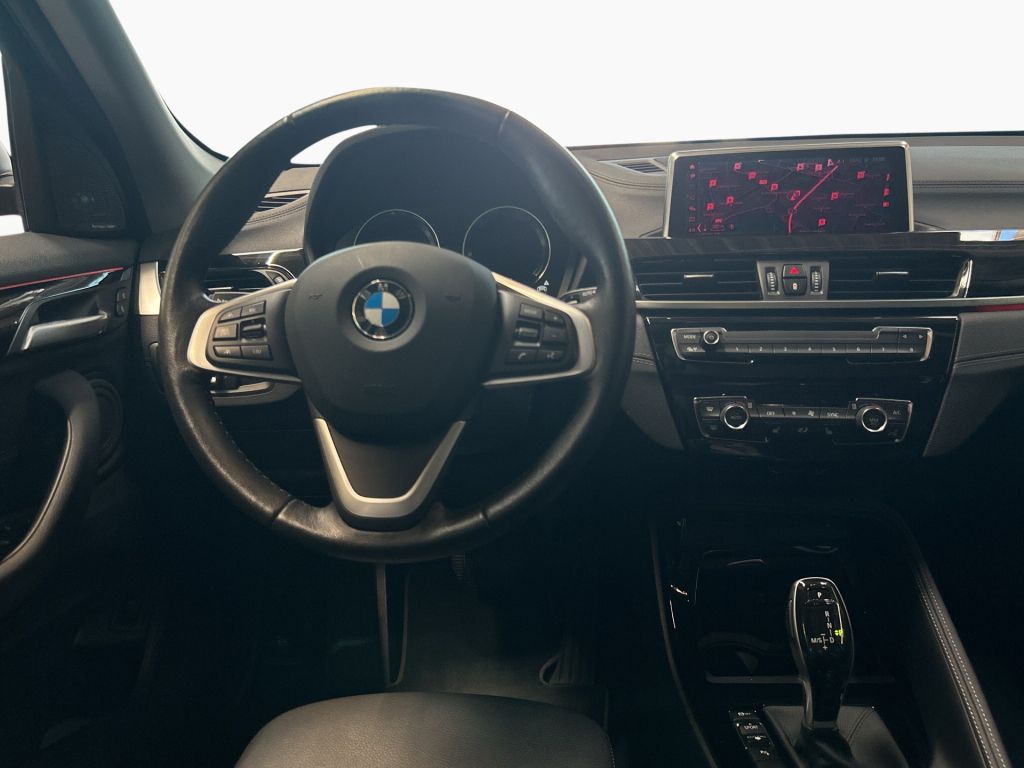 BMW X1 xDrive25i Aut. Sport Line - Samsaru's Car Outlet