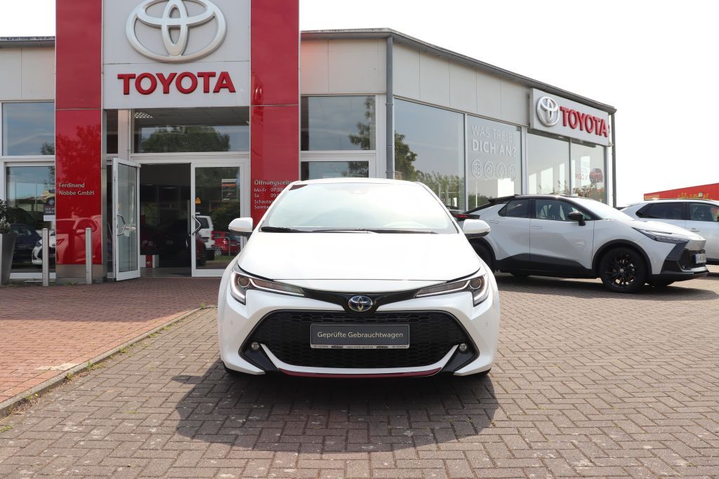 Toyota Corolla 1.8 Hybrid - Samsaru's Car Outlet