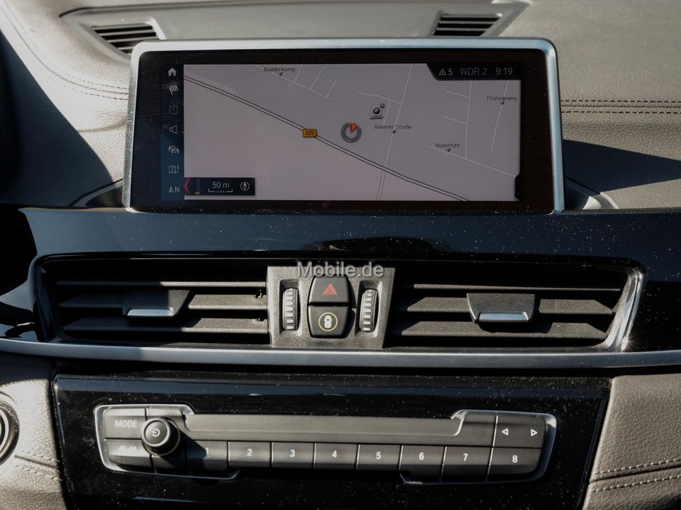 BMW X1 xDrive25e Sport Line Steptronic - Samsaru's Car Outlet