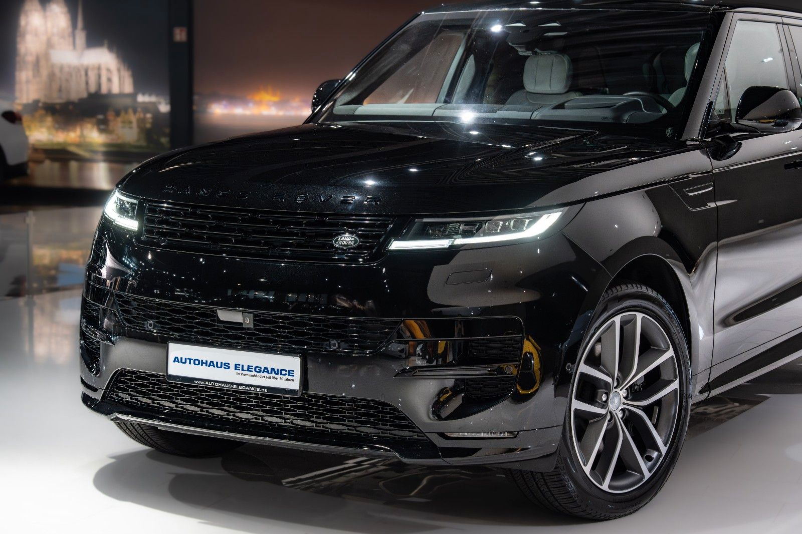Range Rover Sport First Edition - Samsaru's Car Outlet