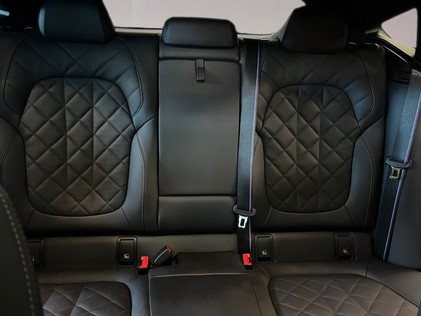 BMW X6 xDr30d M Sport Pro PA+DAProf|PAN|AHK|h&k|22