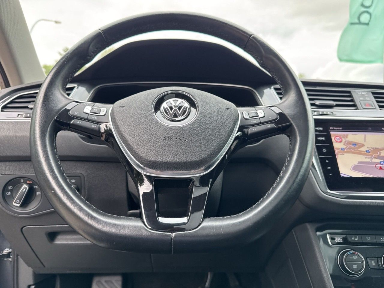 Volkswagen Tiguan Highline 2.0TDI - Samsaru's Car Outlet