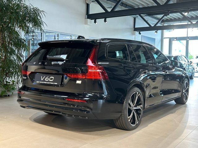 Volvo V60 Plus Dark AWD T8 PHEV NAVI AHK 360°RFK  ACC