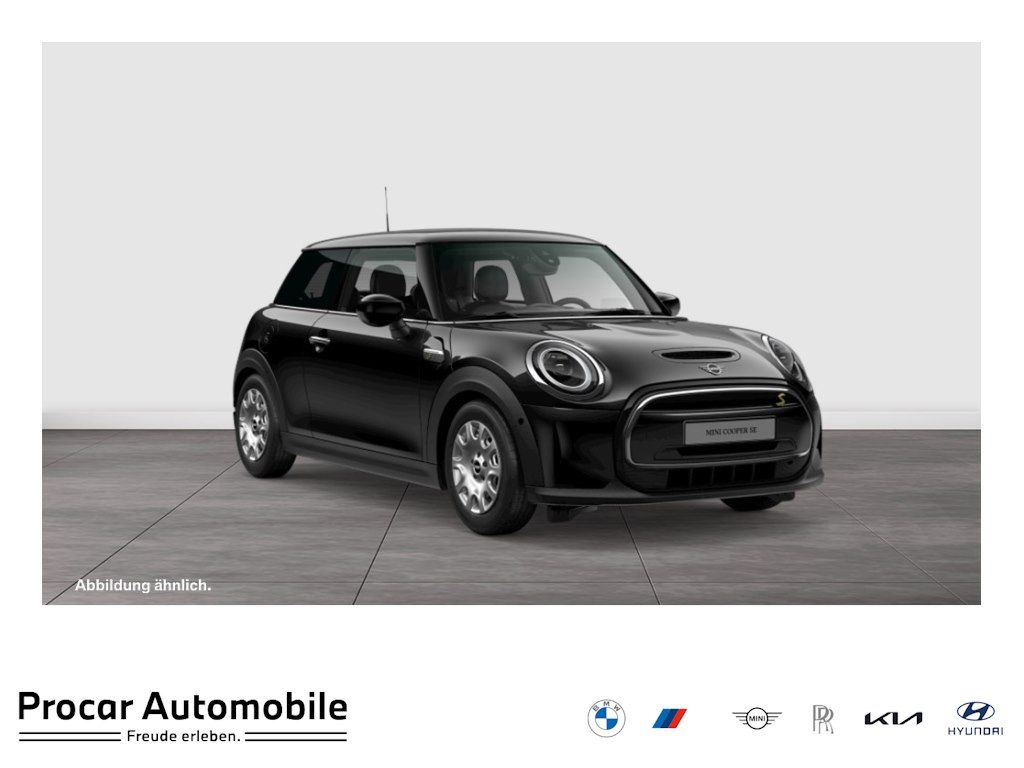 MINI Cooper SE Classic Trim - Samsaru's Car Outlet