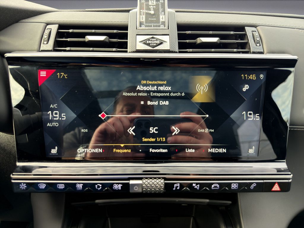 DS Automobiles DS7 Crossback PT 180 Rivoli +