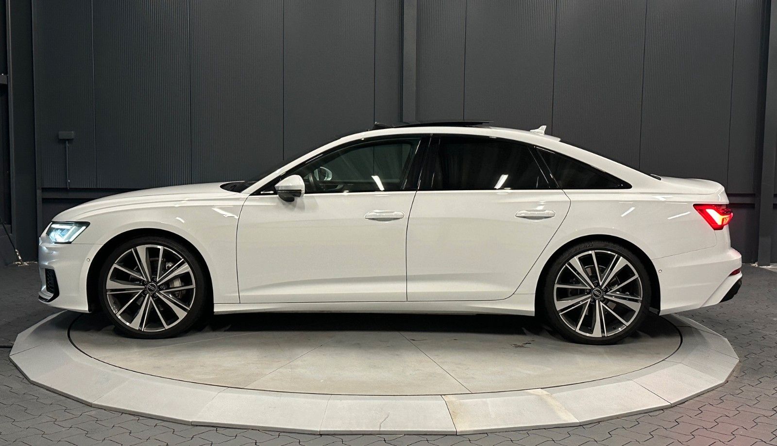 Audi A6 Lim. 45 TFSI quattro Sport/S-Line*21Zoll*PANO