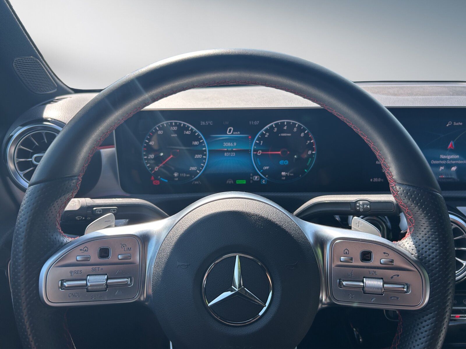Mercedes-Benz A 250 e AMG-LINE - Samsaru's Car Outlet
