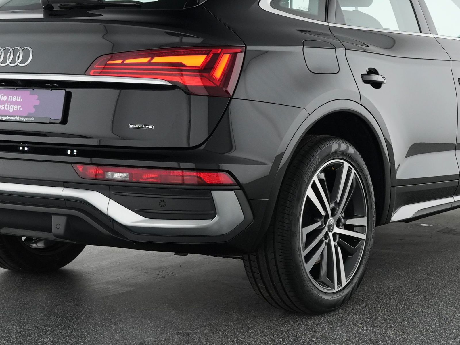 Audi Q5 Sportback S-Line AHK|Pano|Navi|MatrixLED|ACC