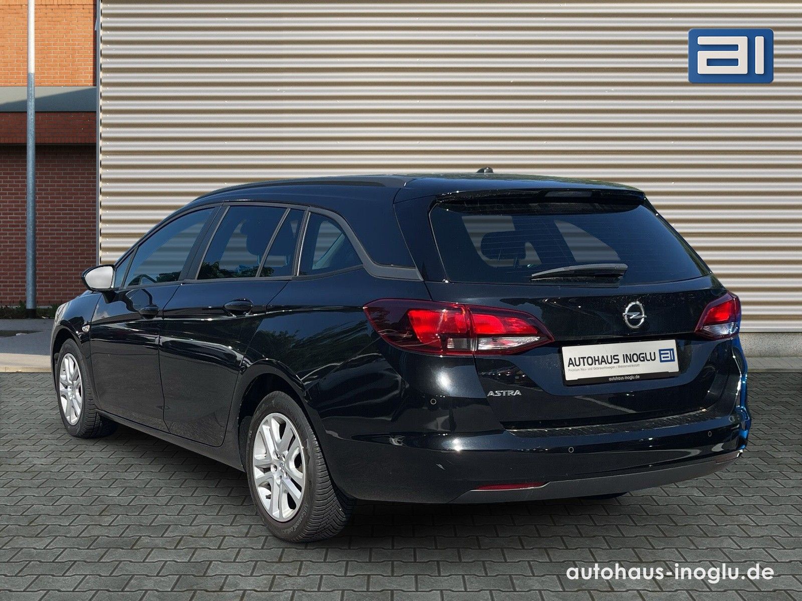 Opel Astra 145PS Business - Samsaru's Car Outlet