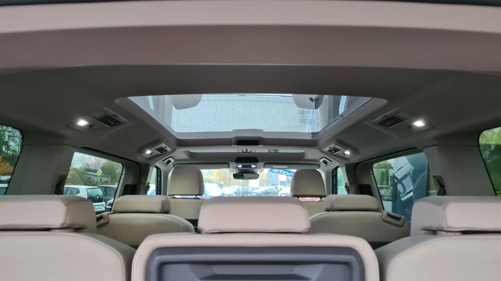 Volkswagen T7 Multivan Diesel - Samsaru's Car Outlet