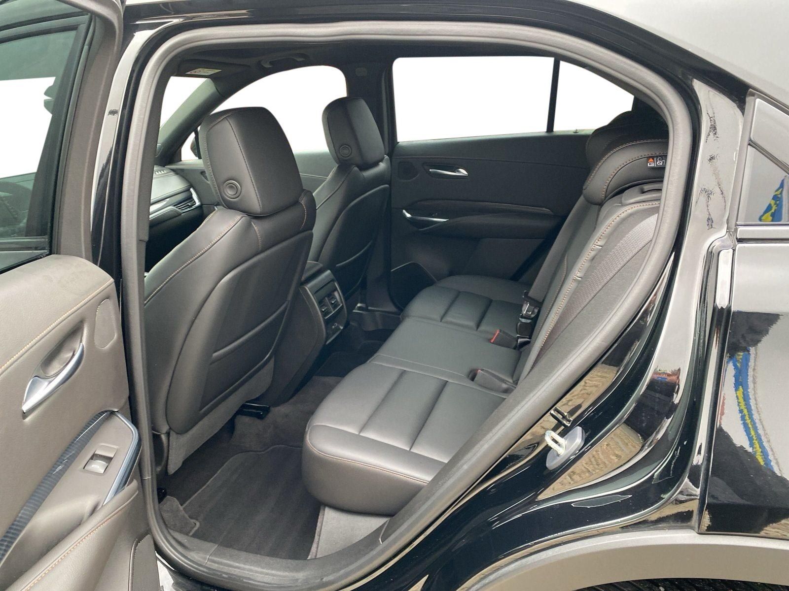 Cadillac XT4 2.0 Sport AWD Sitzbelüft.+Panoramadach