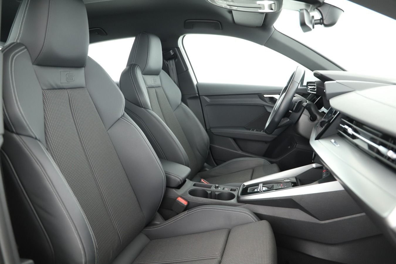 Audi A3 Sportback 40 TFSI e S tronic Advanced LED Kam